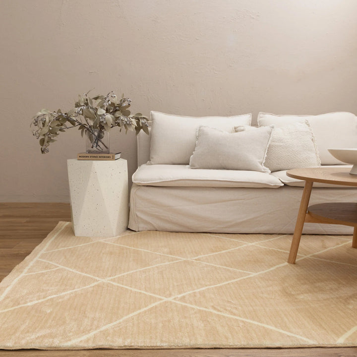 Capri Diamonds Beige