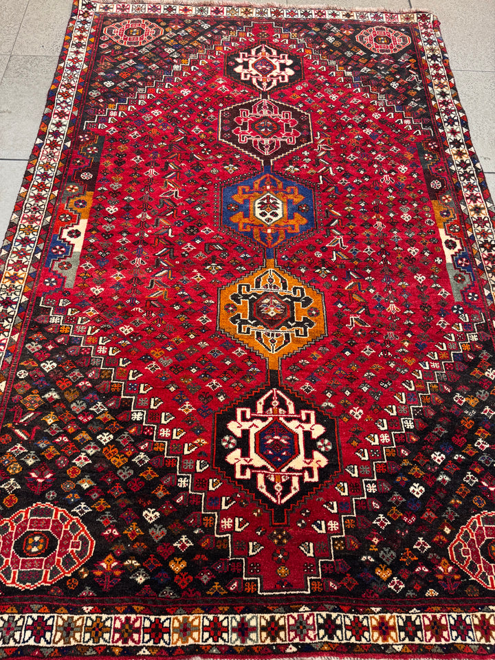 Persian rug - Shiraz classic