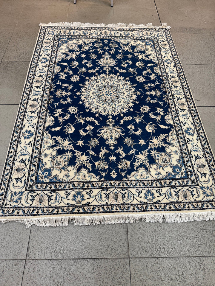 Persian Nian rug