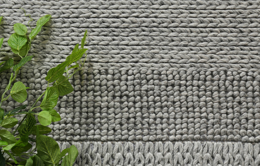 Nice Grace Grey Wool Blend Rug