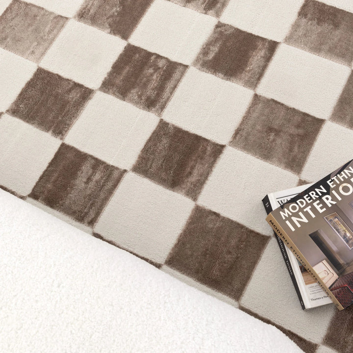Barca Checkers Cream Brown Rug
