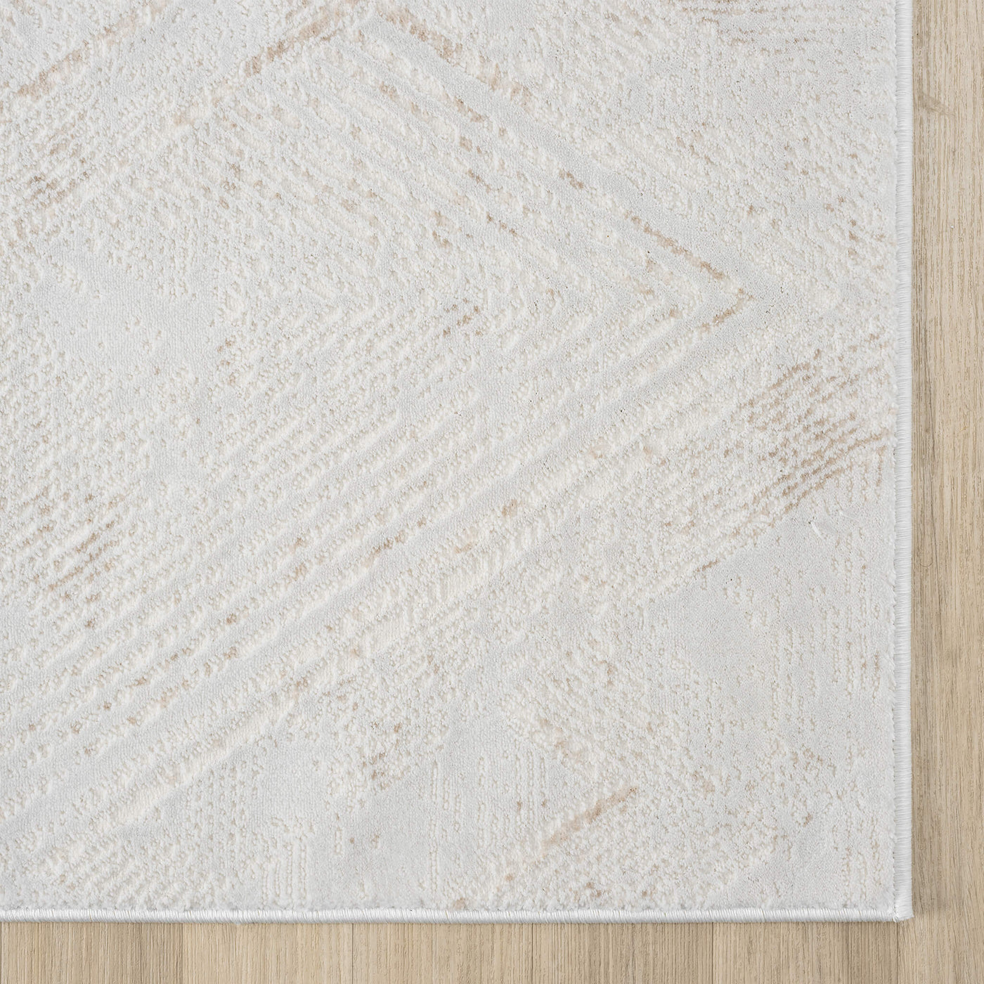 Lux 592 Pearl Runner