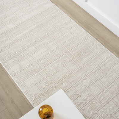 Lux 598 Linen Runner