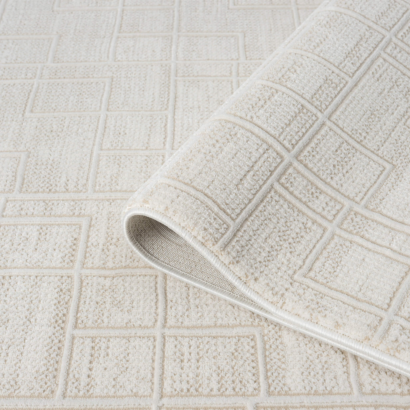 Lux 598 Linen Runner