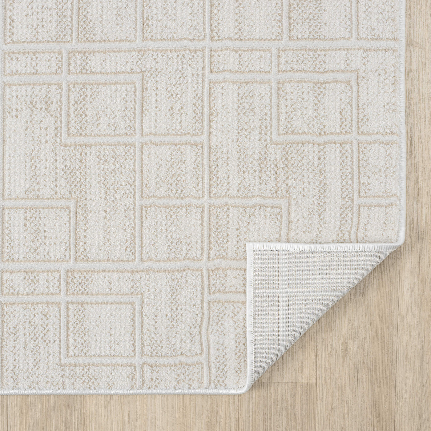 Lux 598 Linen Runner
