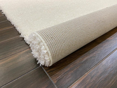 Shaggy cream rug - new range