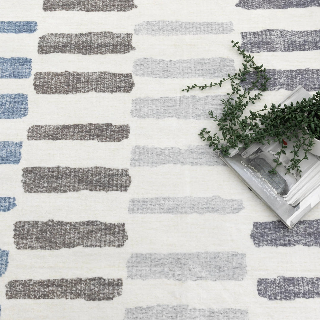 Vance Modern Stripes Machine Washable Rug