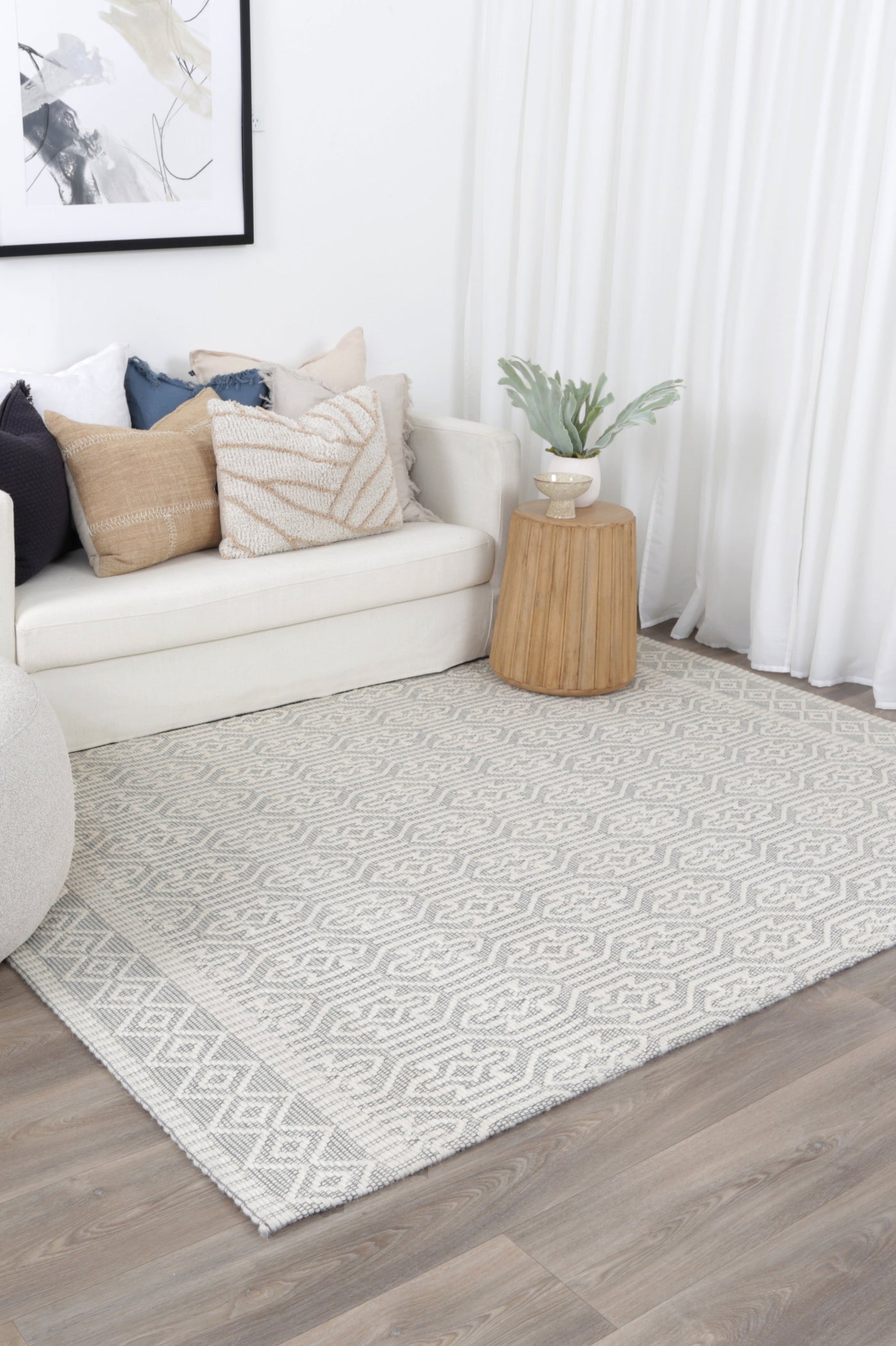 Coppola 140 Light Grey Wool Rug