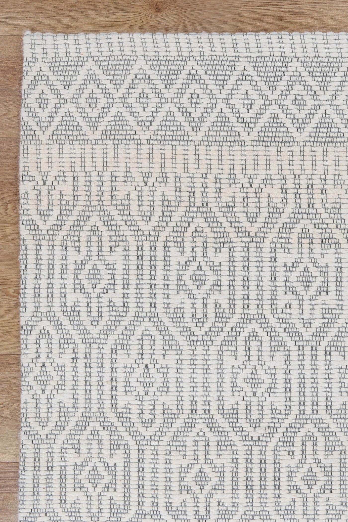 Coppola 140 Light Grey Wool Rug