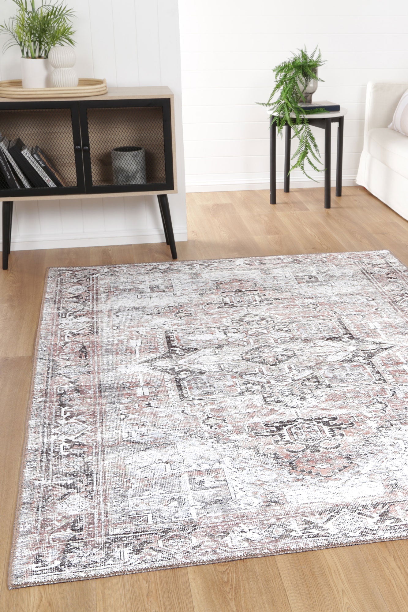 Hanna 03 Machine Washable Rug