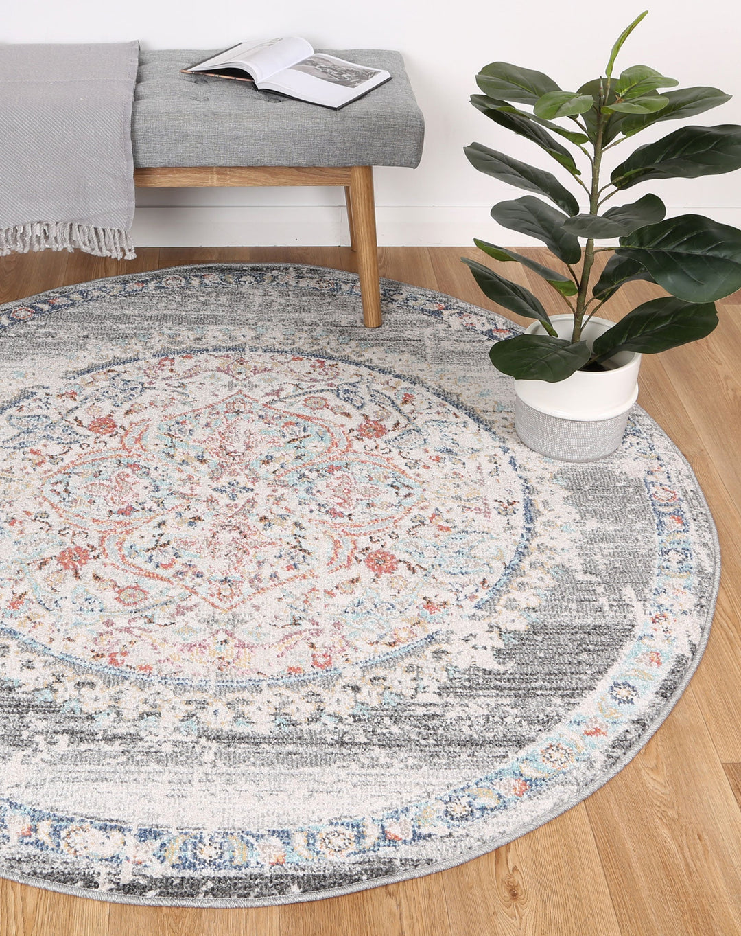 Sofia 33 Grey Round Rug
