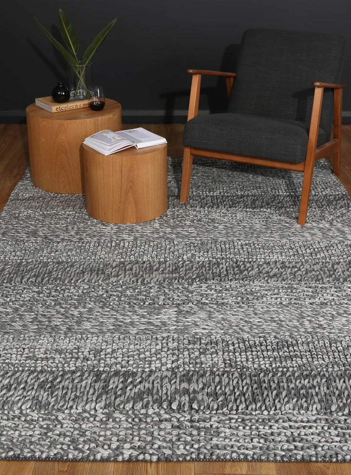 LA 2 Charcoal Wool Blend Rug
