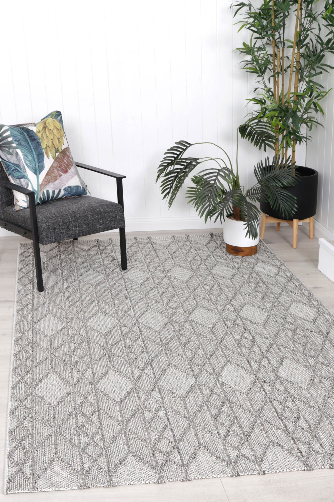 Fantasi 08 Indoor / Outdoor Grey Rug