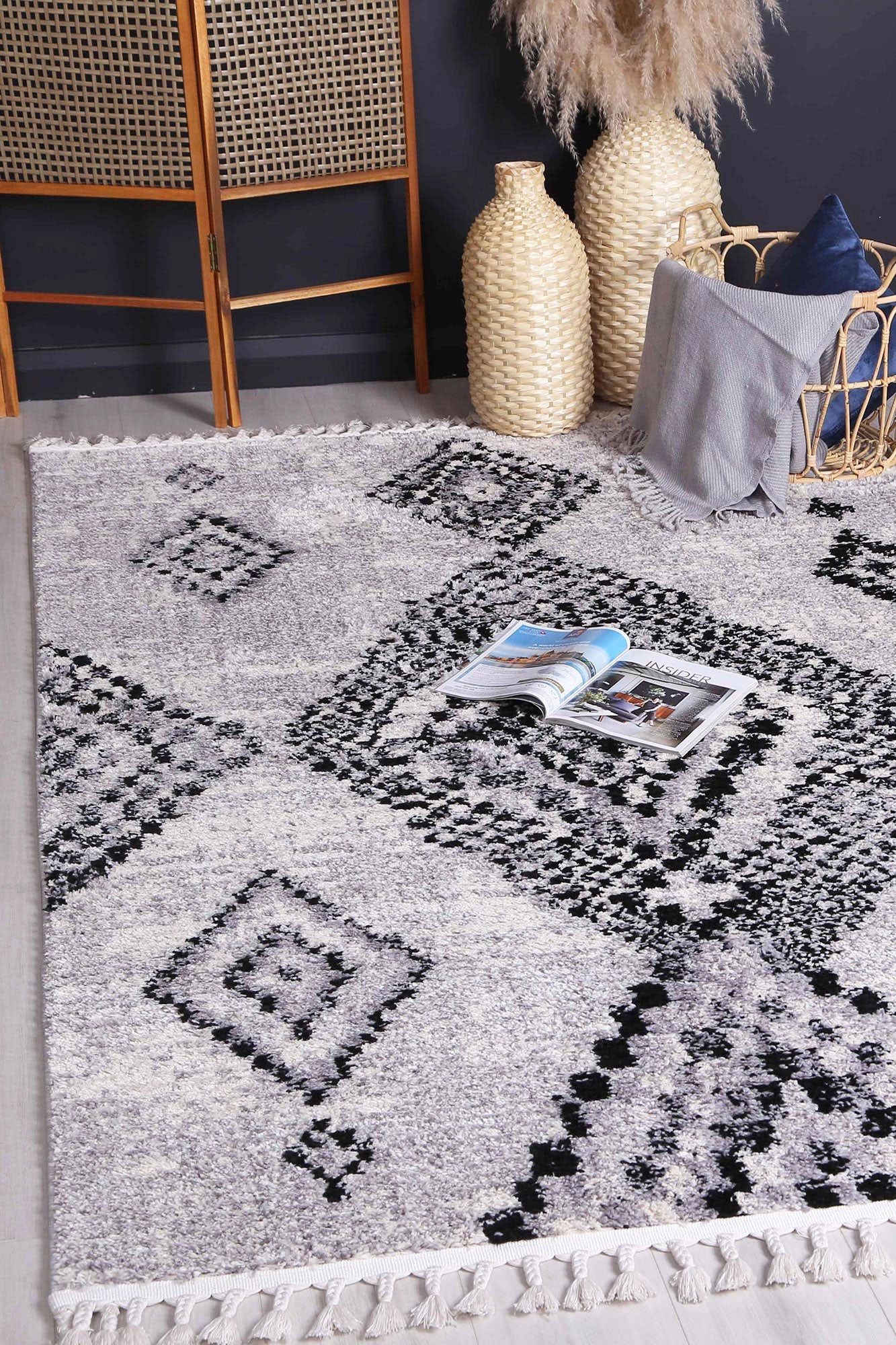 Max 4 Geometric Rug