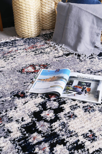 Max 1 Transitional Rug