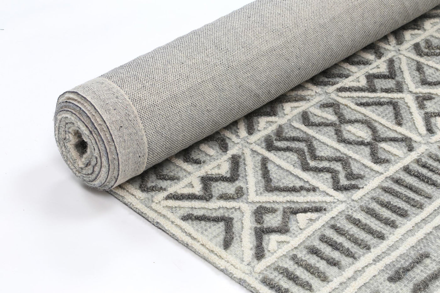 Tran 4 Grey Contemporary Rug