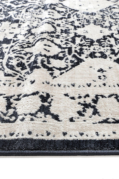 Rich 8 Navy Rug