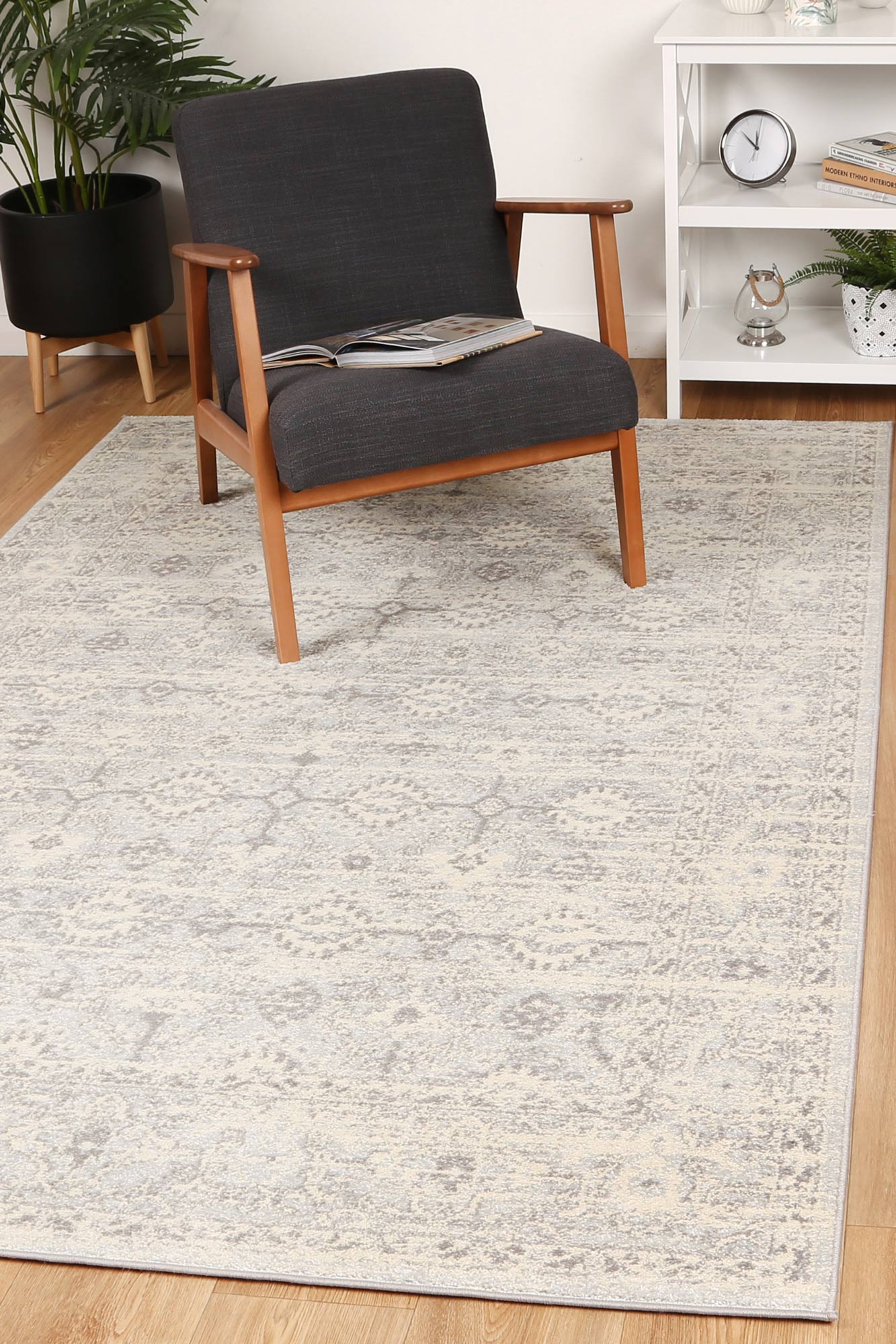 Iris 14 Grey Rug