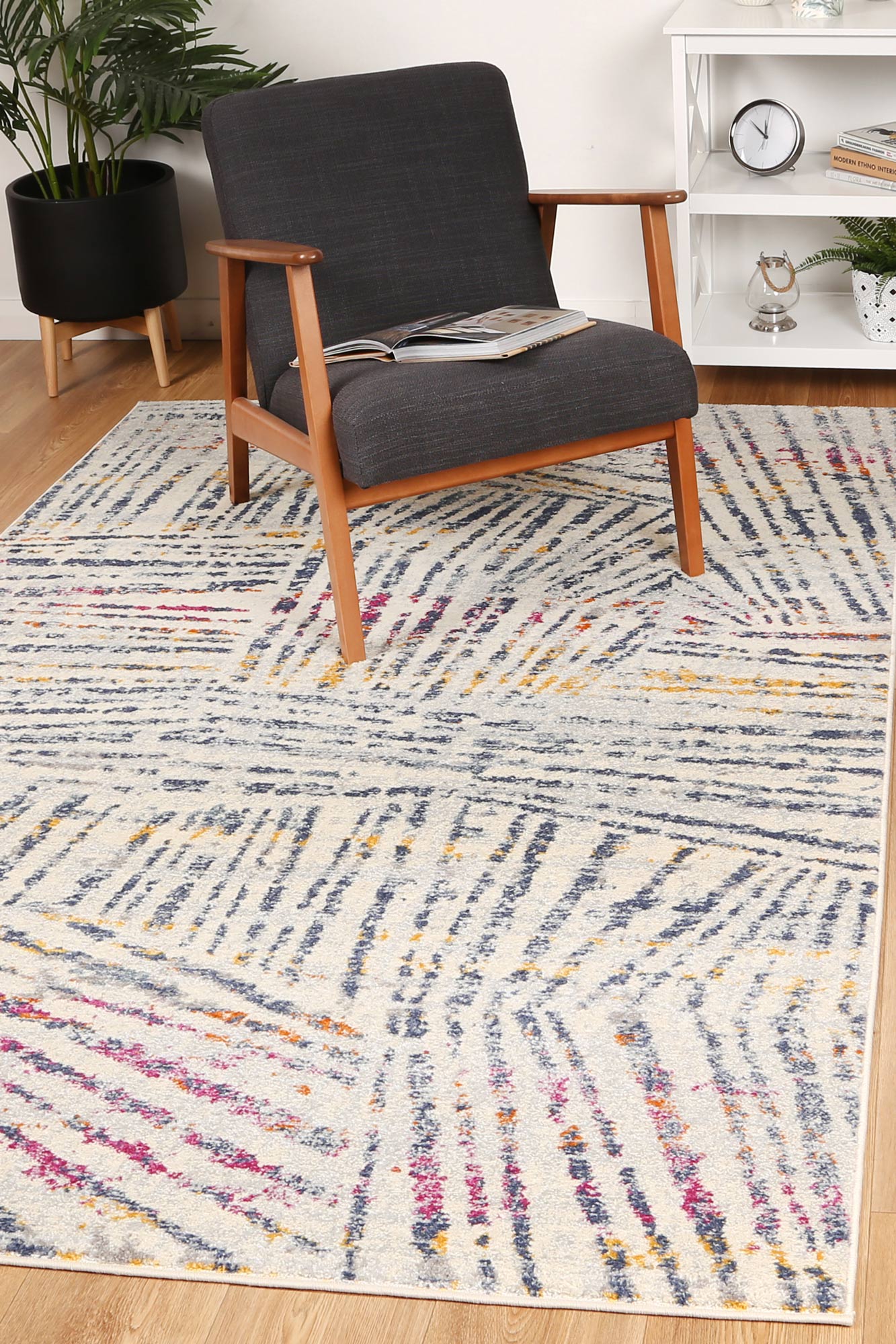 Iris 177 Cream Rug