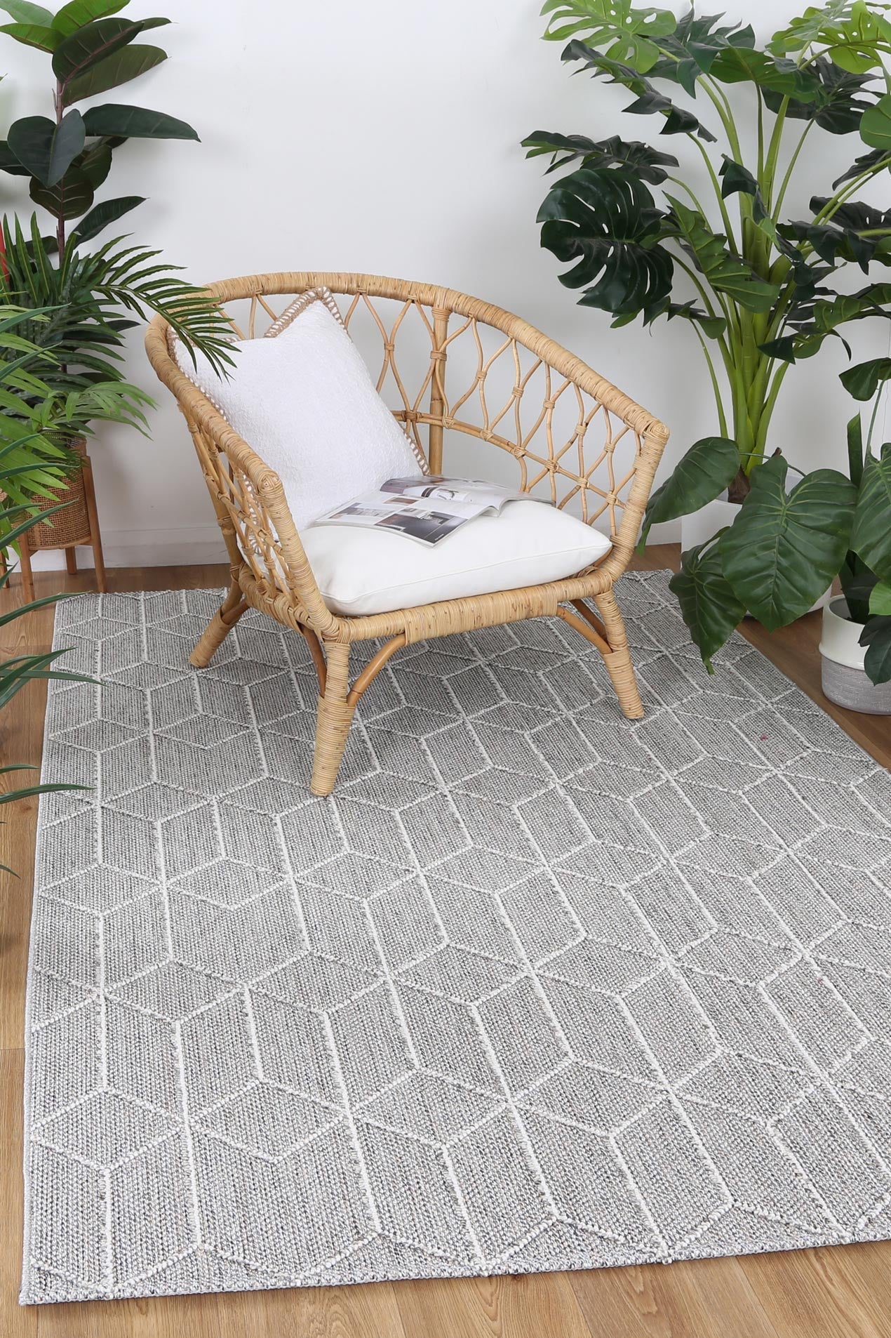 Victoria 31 Ash Flatweave Rug