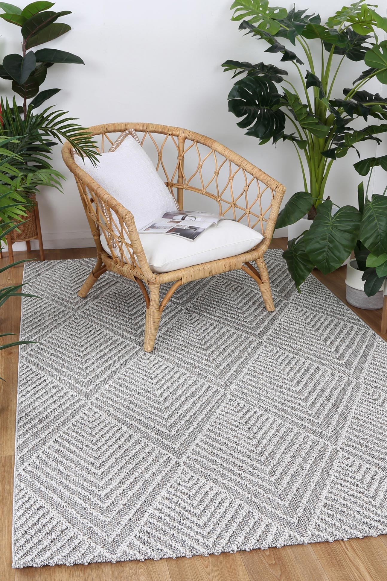 Victoria 10 Ash Flatweave Rug